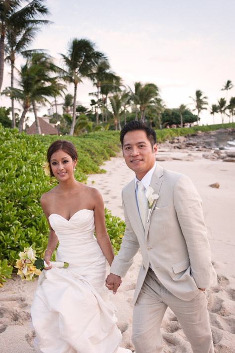 Bridal Portrait Hawaii Beach