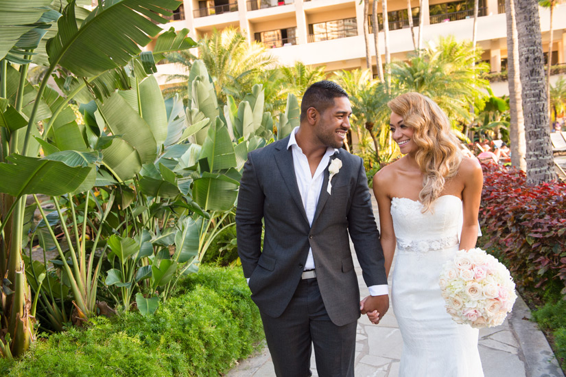 Bride and Groom Hilton Hawaiian Village