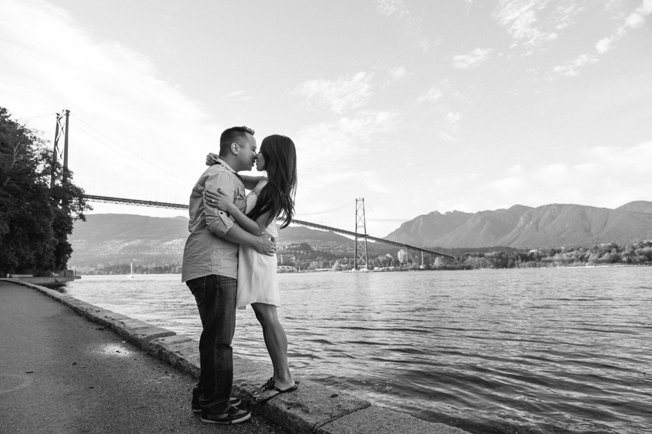 Engagement Session Vancouver Seawall with Lions Gate Bridge