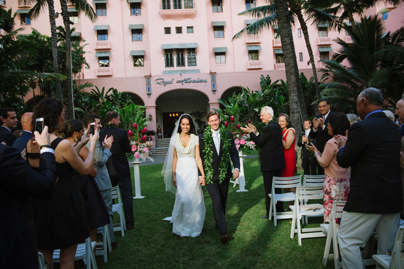 Royal-Hawaiian-Wedding-Photographer-60