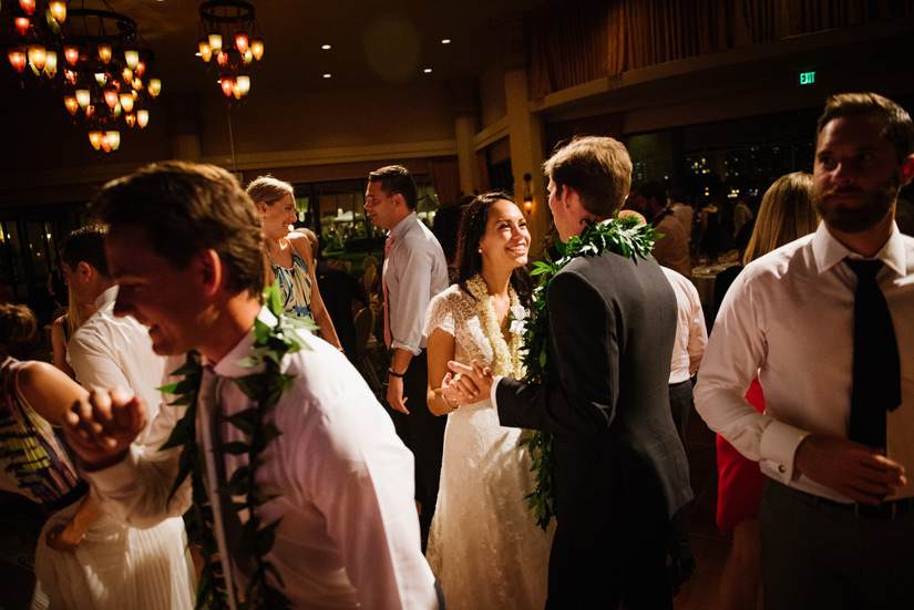 Royal-Hawaiian-Wedding-Photographer-94