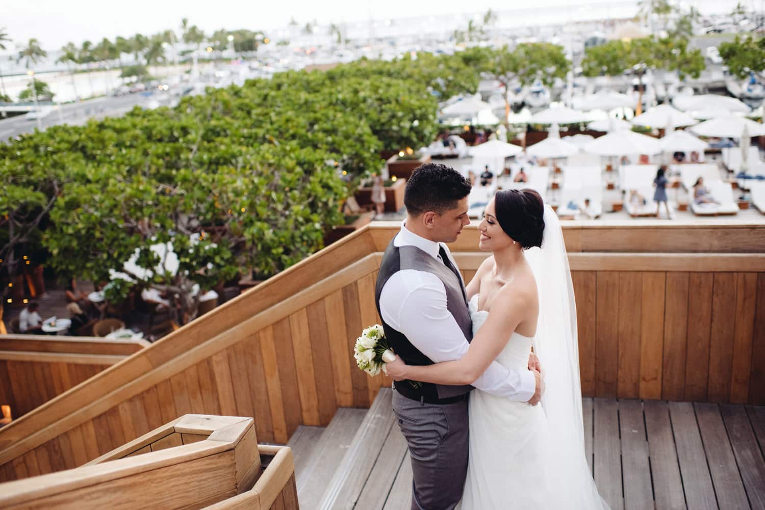 The Modern Honolulu Wedding