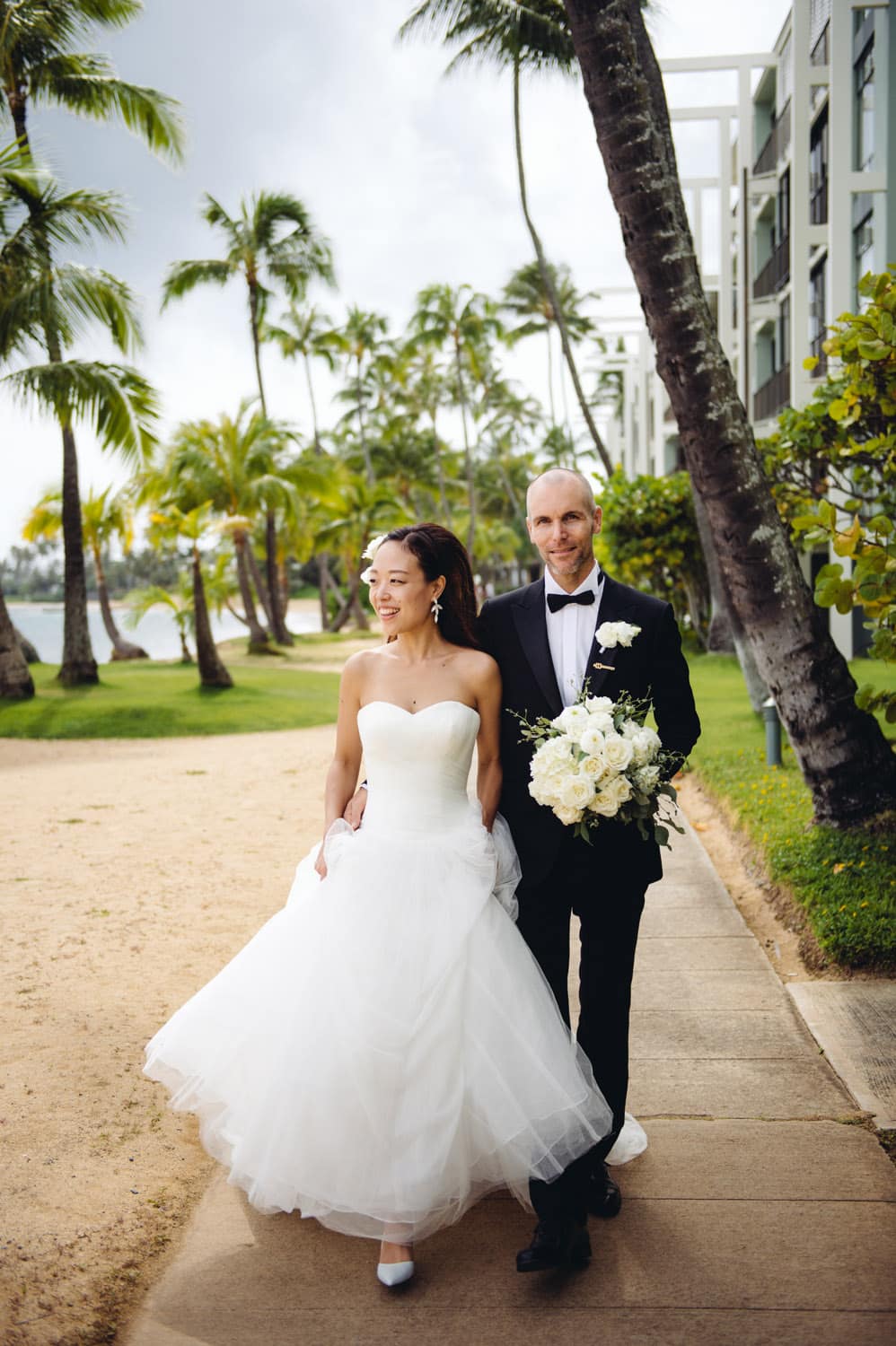 Hawaii Wedding Photographer at Kahala Resort