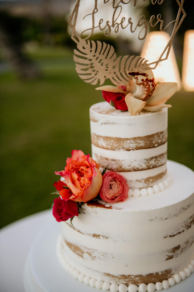 Wedding Cake at Lurline Lawn.