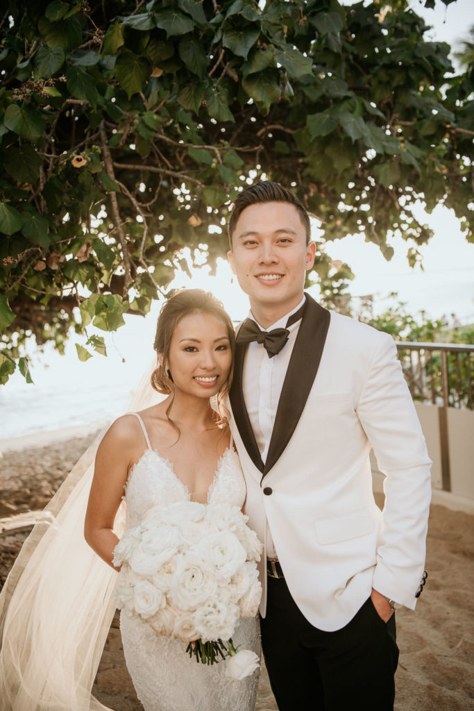 Bride & Groom Wedding Portrait on Waikiki Beach